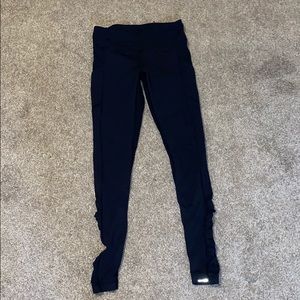 Black lululemon leggings